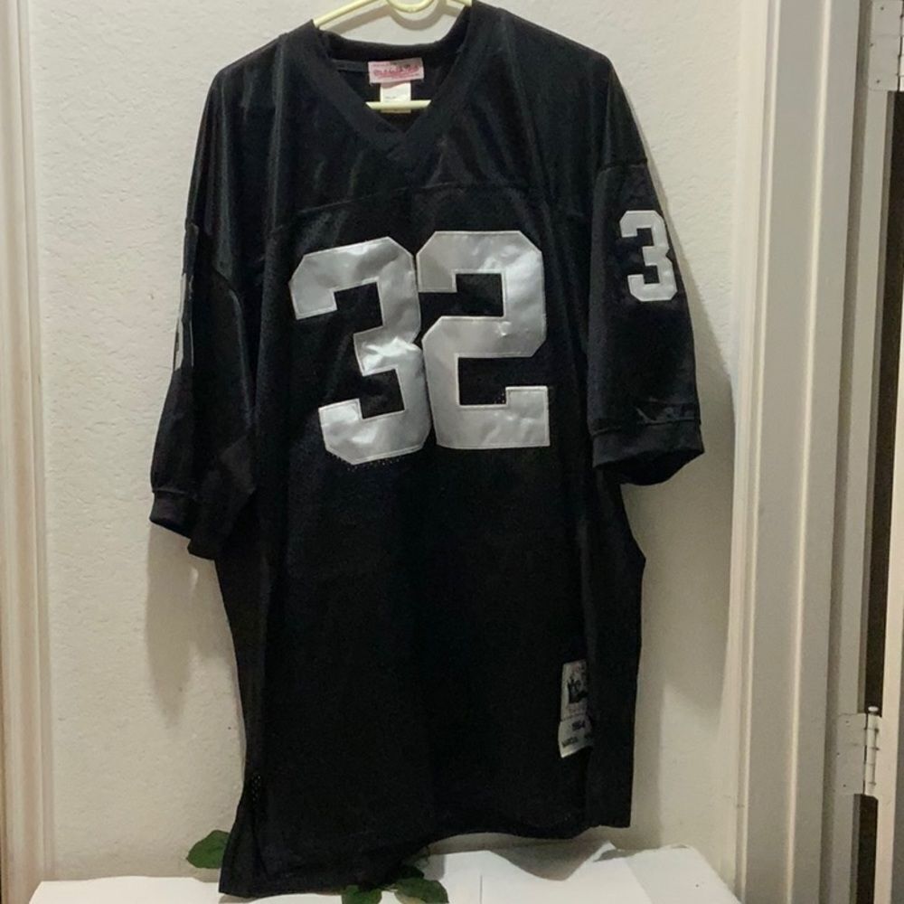 Mitchell & Ness Oakland Raiders 1984 Marcus Allen Throwback Jersey #32